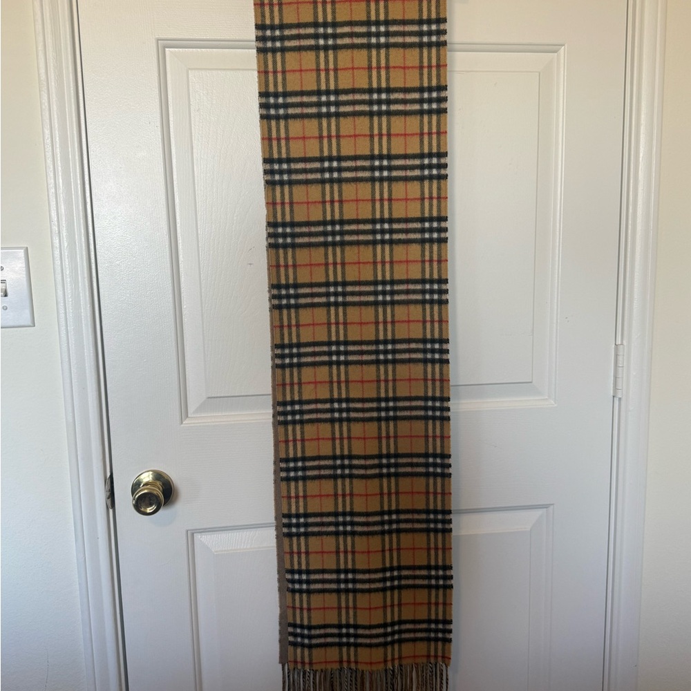 Burberry Tan and Black Checkered Scarf - Picture 4 of 12